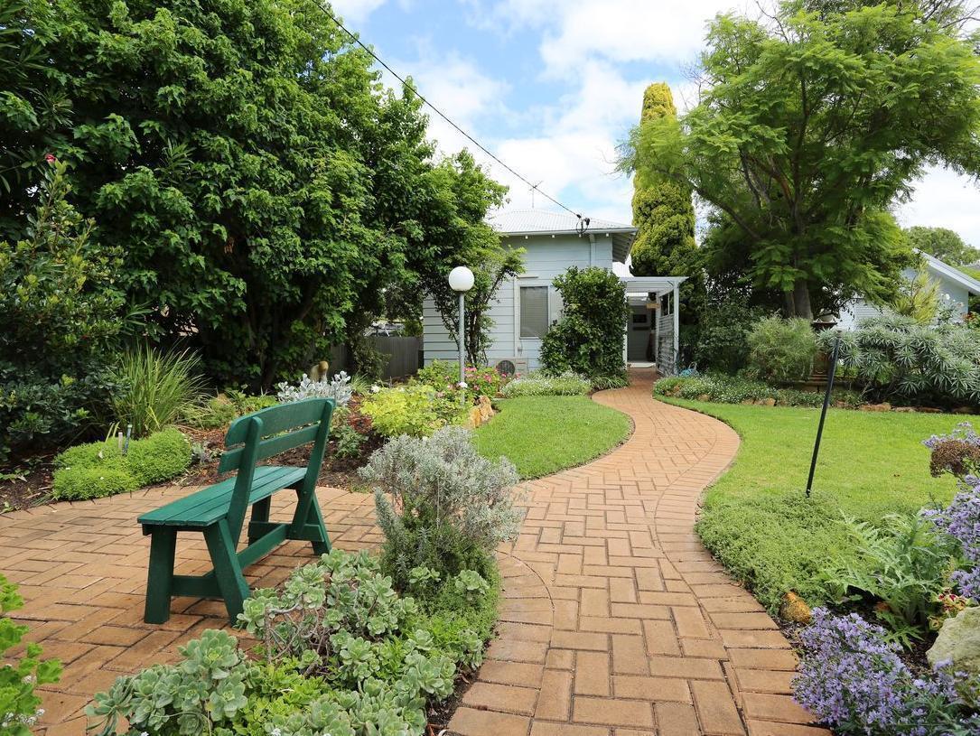 Jacaranda Guest House Busselton Kültér fotó