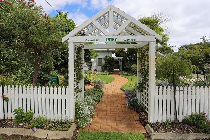 Jacaranda Guest House Busselton Kültér fotó