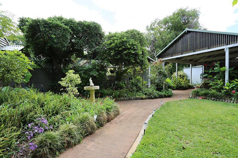 Jacaranda Guest House Busselton Kültér fotó