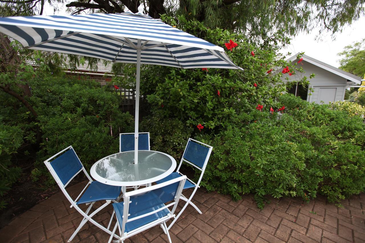 Jacaranda Guest House Busselton Kültér fotó